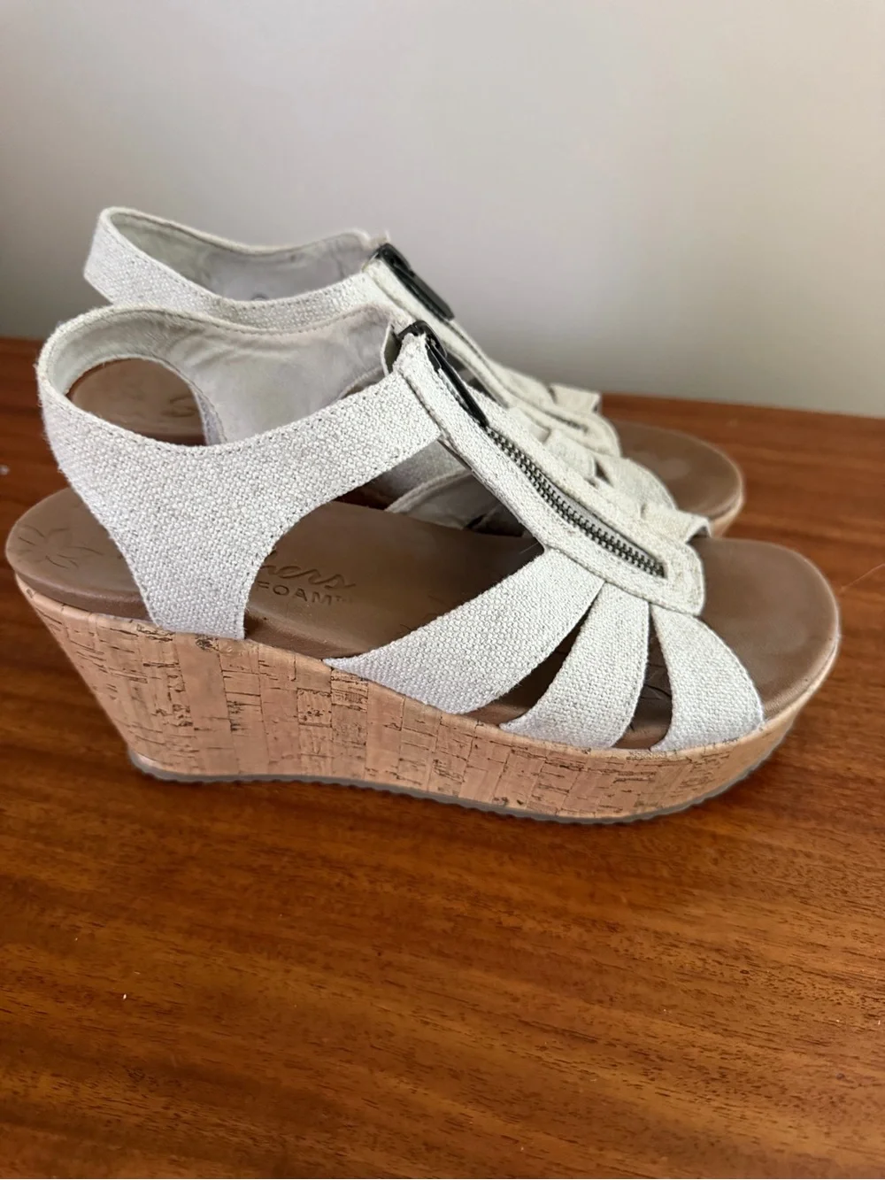 N/A stylish light